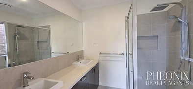 8 Darmain Drive, Greenvale, VIC 3059, 4 chambres, 2 salles de bain, House