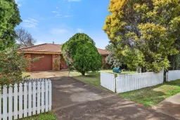 88 PARK ST, Scone