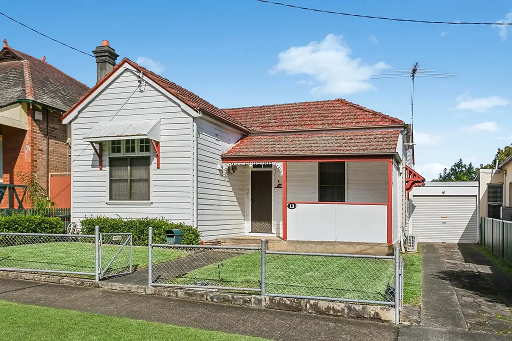 11 High Street, Carlton, NSW 2218
