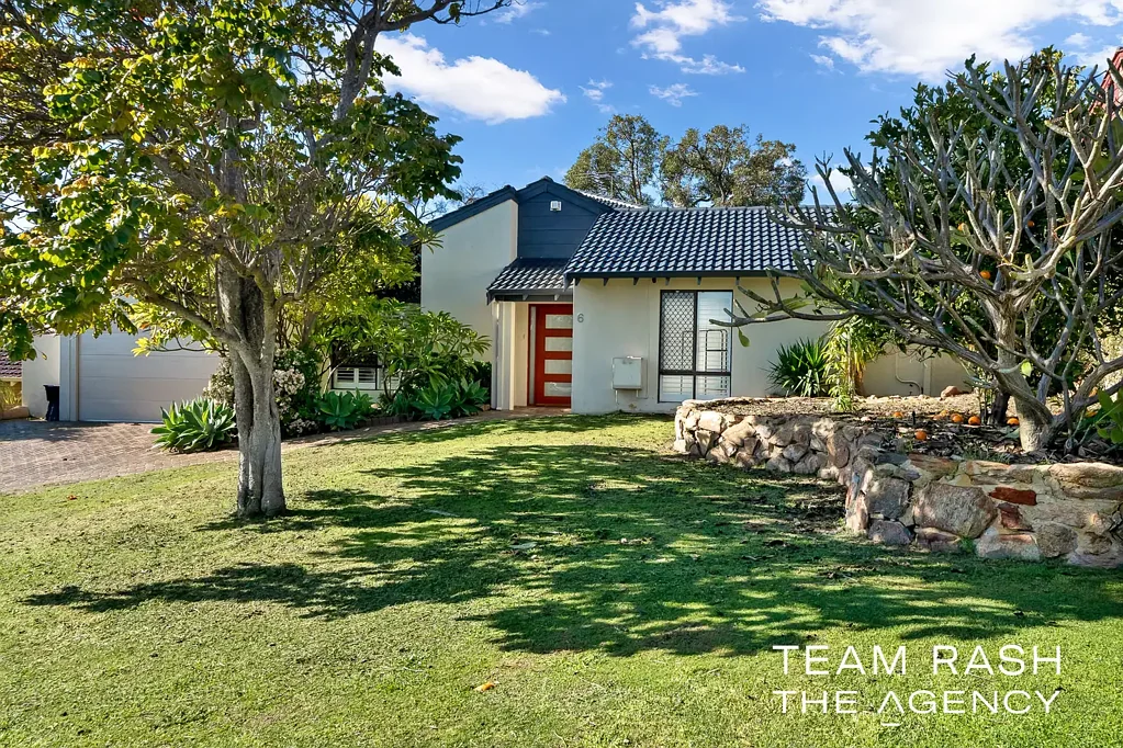 6 Catherine Close, Woodvale, WA 6026