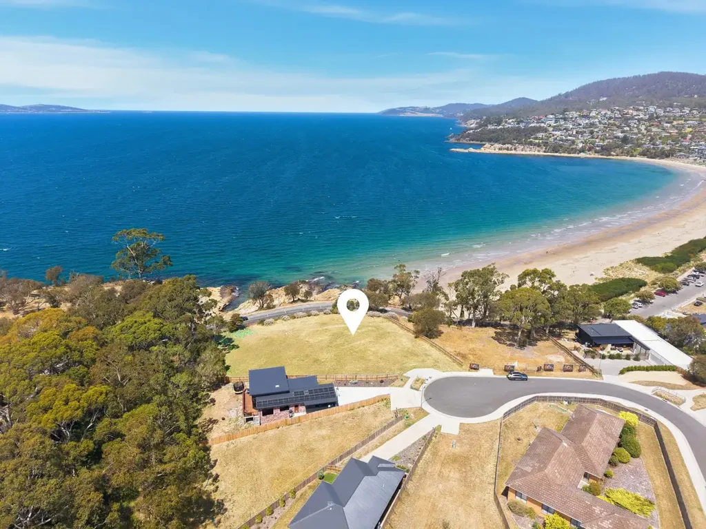 47 Home Avenue, Blackmans Bay, TAS 7052