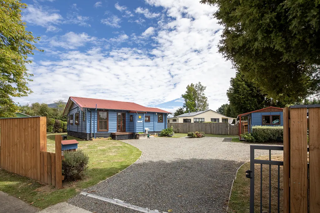 Turangi 2 Bedroom A Rare Charming Cottage!