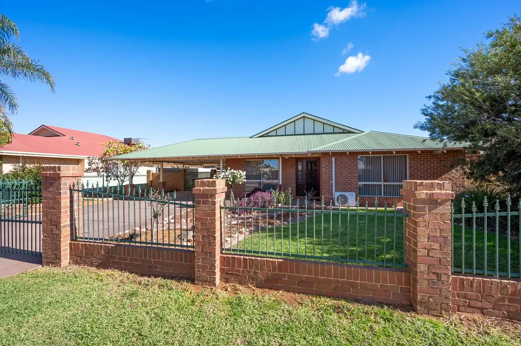 Kalgoorlie 4房  Great Family HOME
