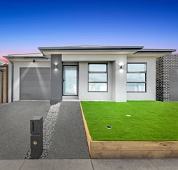 16 Papyrus Way, Rockbank