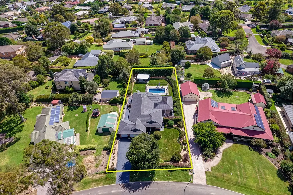 Bowral 4房  Fabulous Family Entertainer!