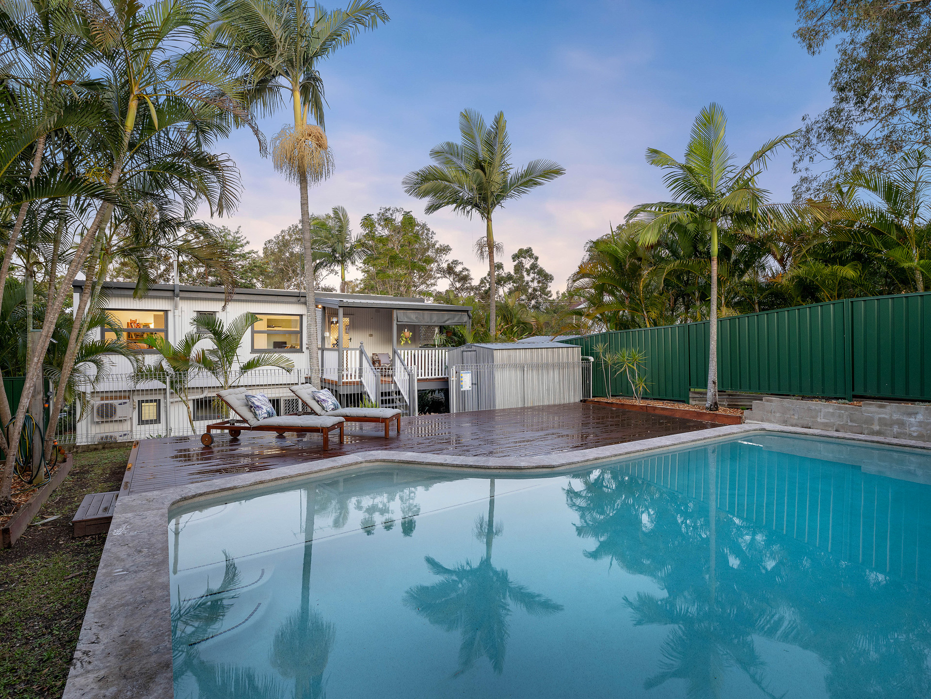 28 AMAROO AV, FERNY HILLS QLD 4055, 0 chambres, 0 salles de bain, House