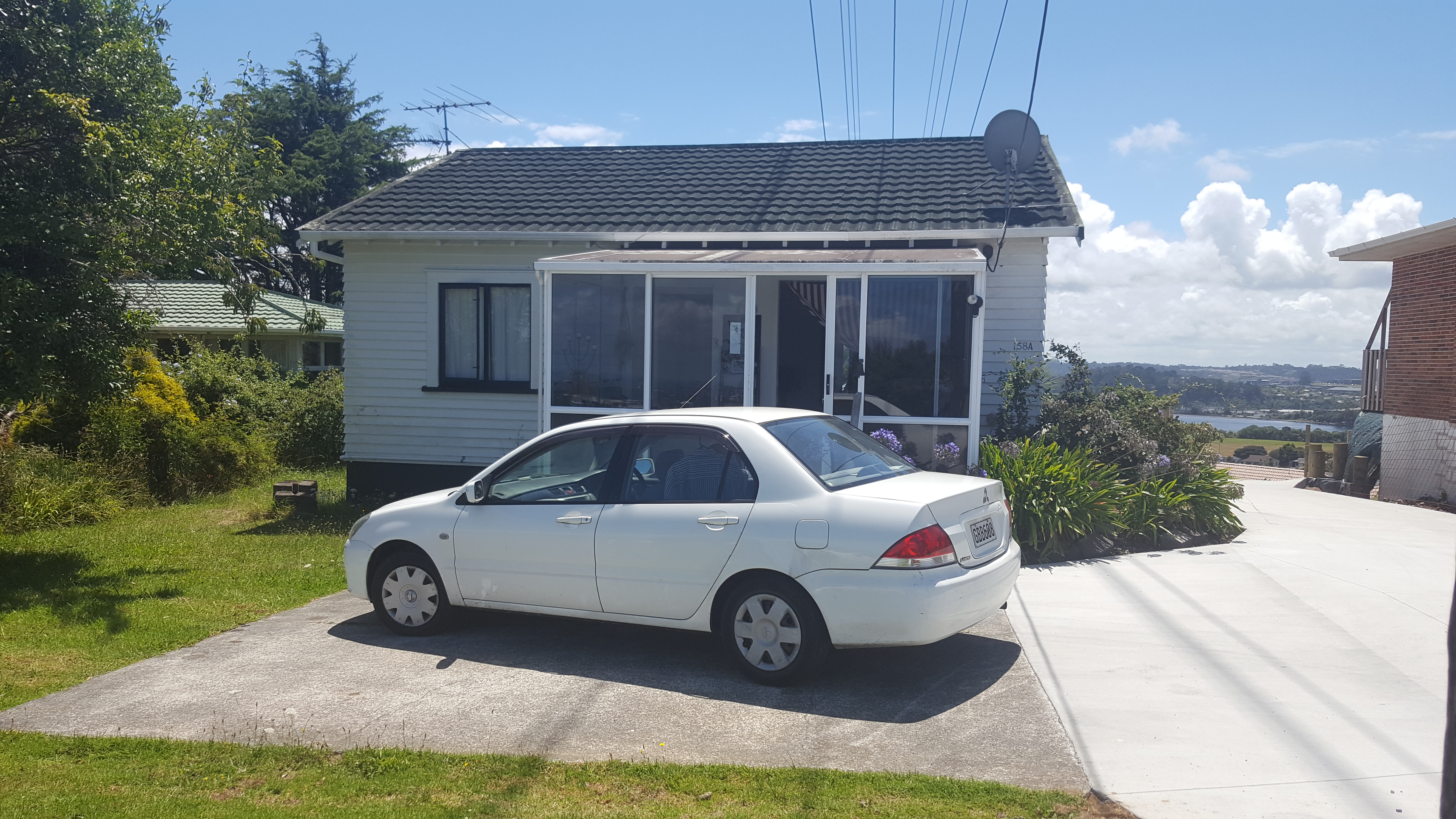 1/158 Sunset Road, Unsworth Heights, Auckland - North Shore, 2 રૂમ, 1 બાથરૂમ