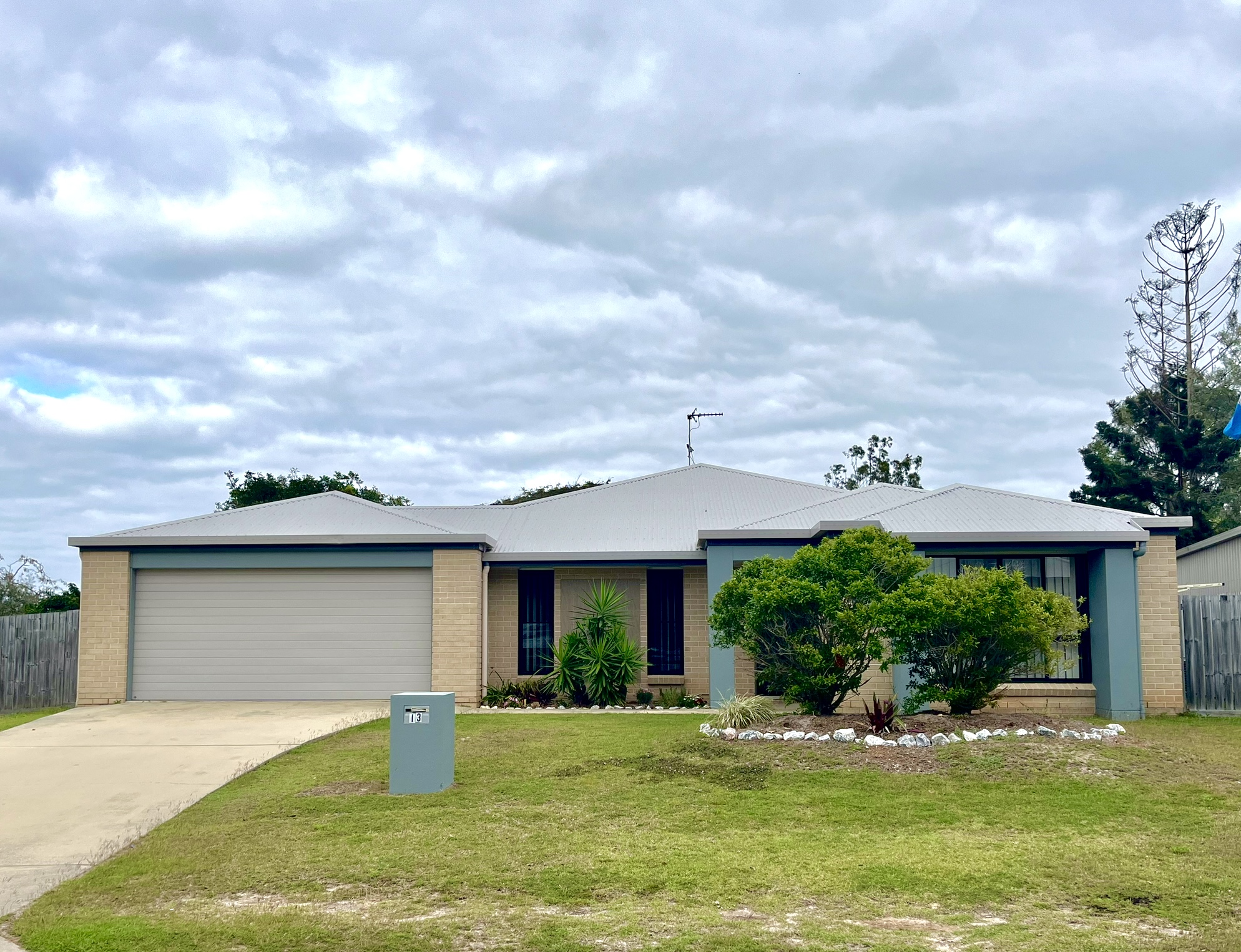 13 JEANA CL, BOYNE ISLAND QLD 4680, 0 Schlafzimmer, 0 Badezimmer, House