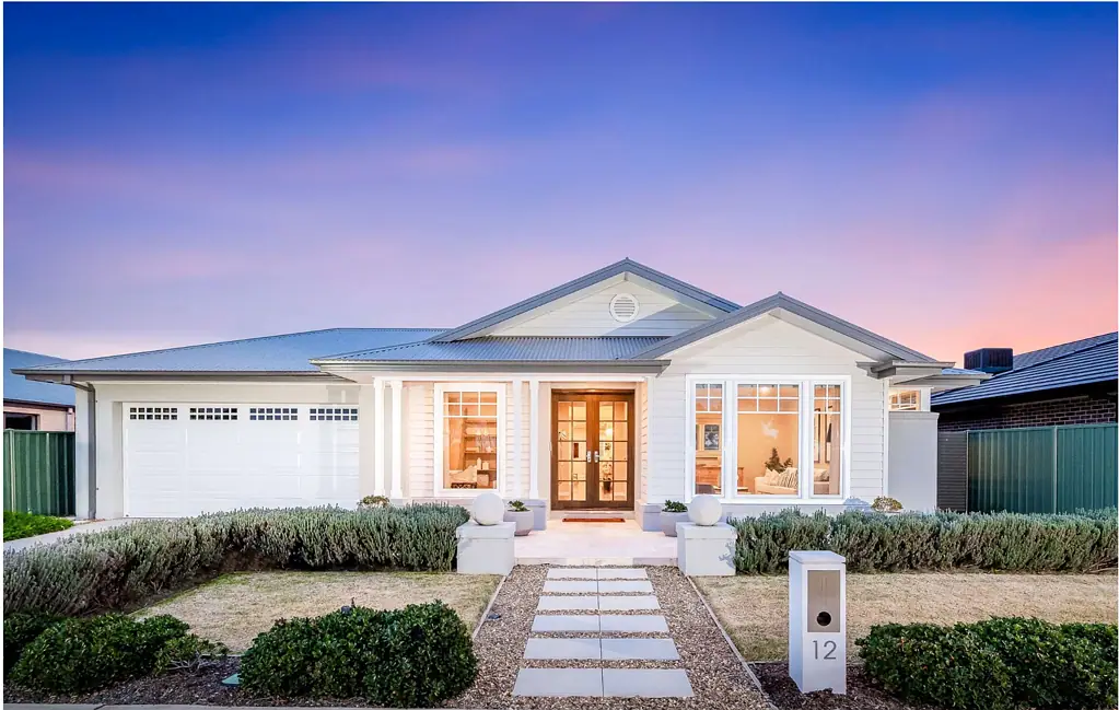 Wyndham Vale 4ห้องนอน House & Land Package - Wyndham Vale, VIC 3024. No repayments for first 12 months, great for investor or second home buyers