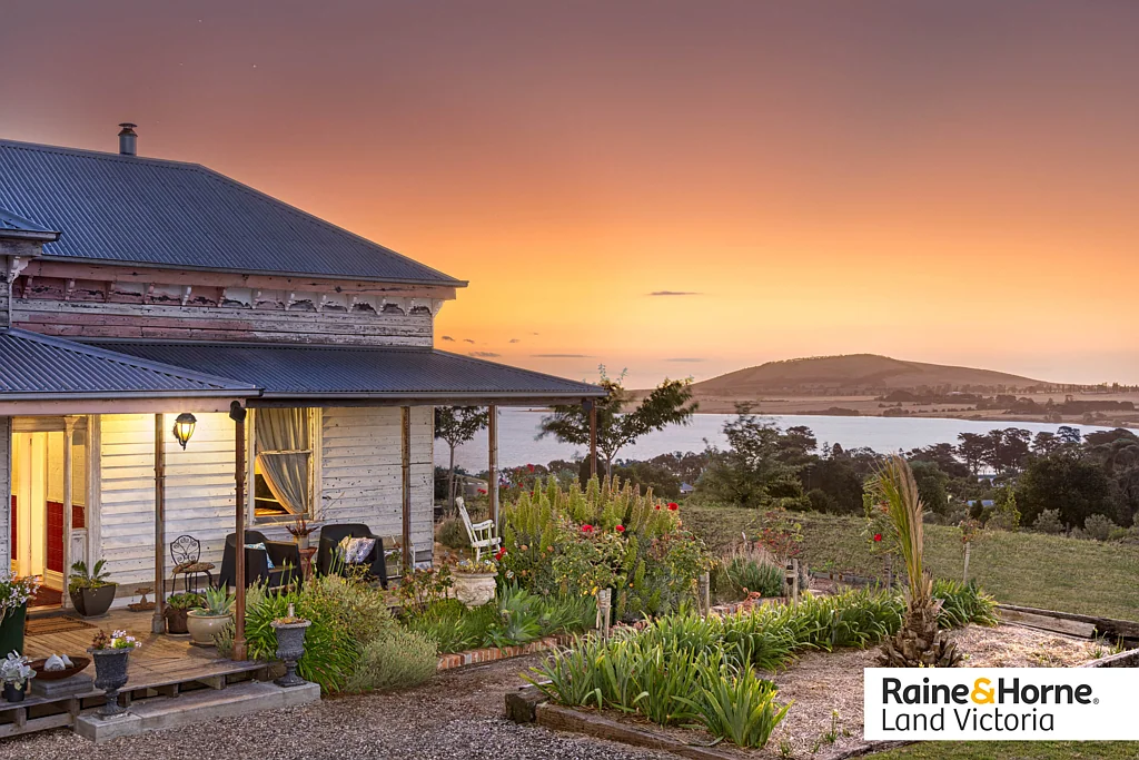 54 Morton Street, Learmonth, VIC 3352