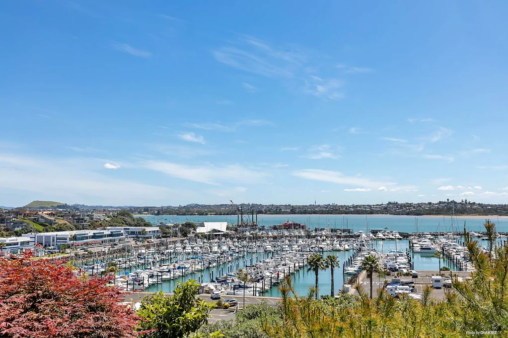 79 Takutai Avenue, Half Moon Bay, Manukau City, Auckland