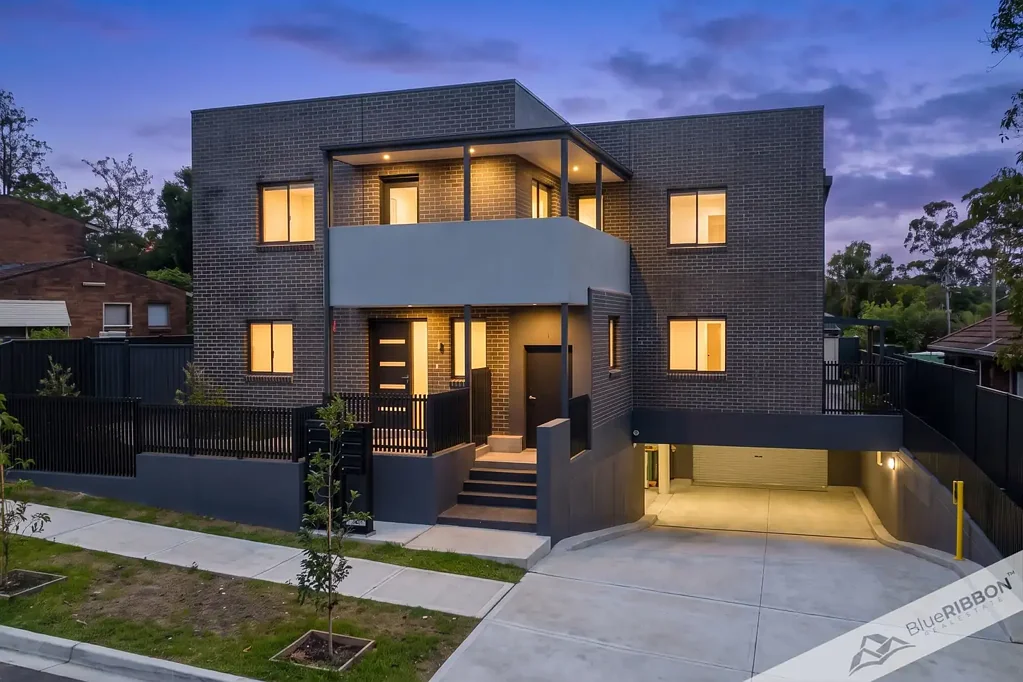 Wentworthville 3कमरा Stylish & Spacious 2025-Built Townhouse - Your Future Home in Wentworthville!