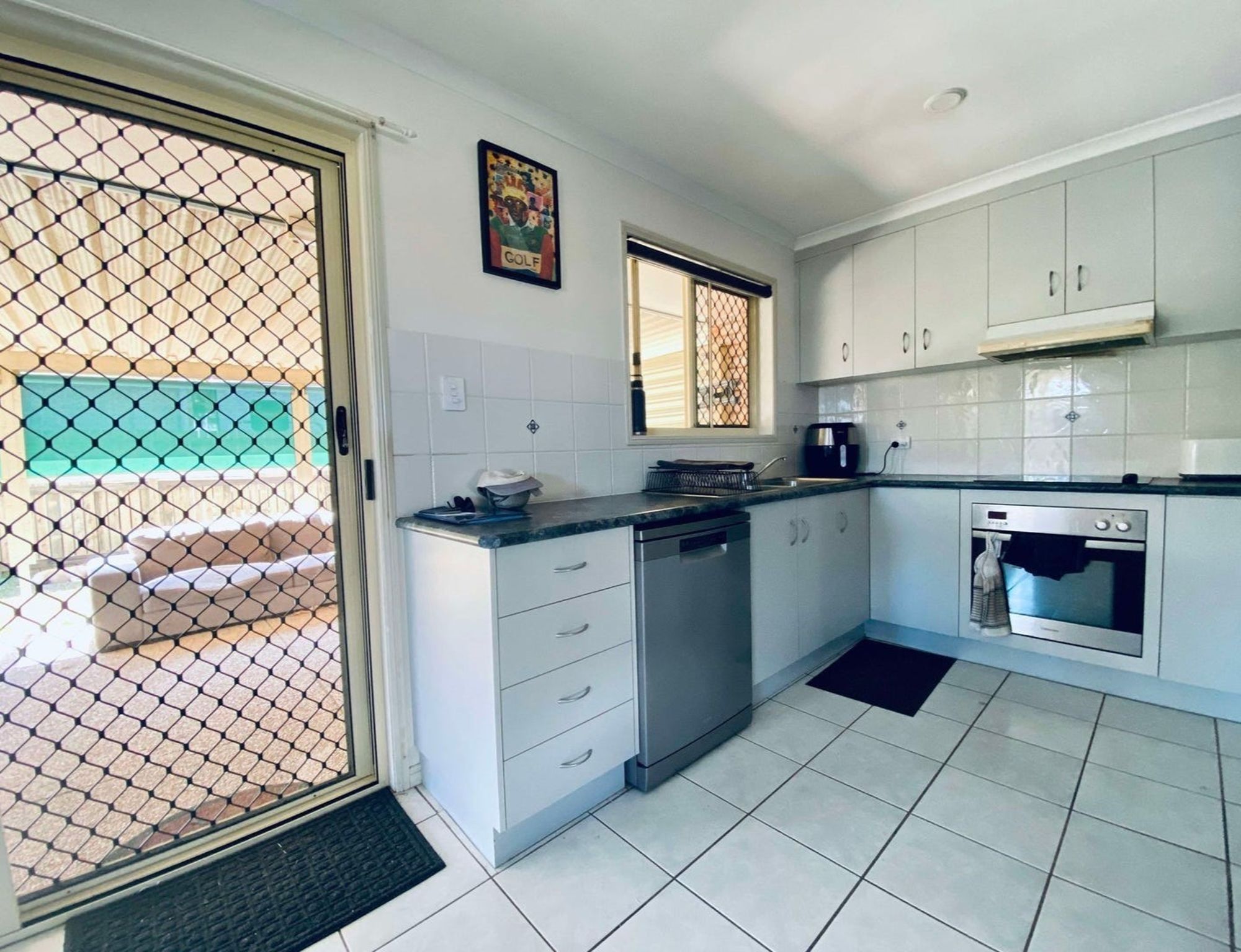 27 CALEDONIAN DR, BEACONSFIELD QLD 4740, 0 कमरे, 0 बाथरूम, House