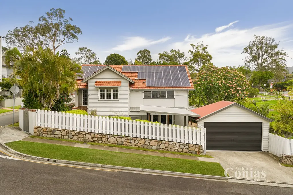 12 Kadanga Street, Ashgrove, QLD 4060