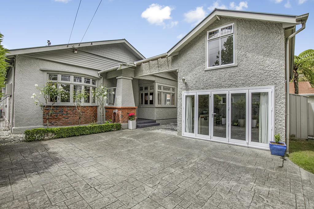 17 Totara Crescent, Woburn, Lower Hutt, Wellington