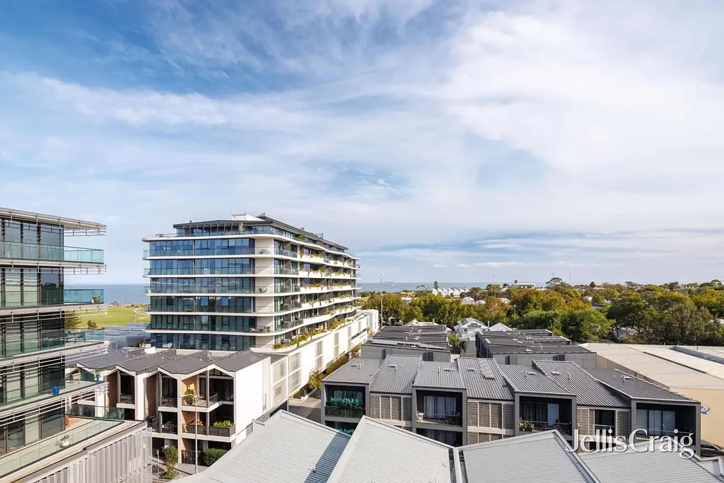 Williamstown 1房 现代风格设计 卓越屋顶露台 Port Phillip Bay视野 明亮宜人空间 公园滨水近邻 咖啡馆餐厅环绕 交通便捷生活 Prime Williamstown Living with Unmatched Lifestyle Appeal