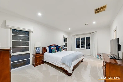 20 Bannister Gardens, Griffith, ACT 2603, 5 rūma, 3 rūma horoi, House