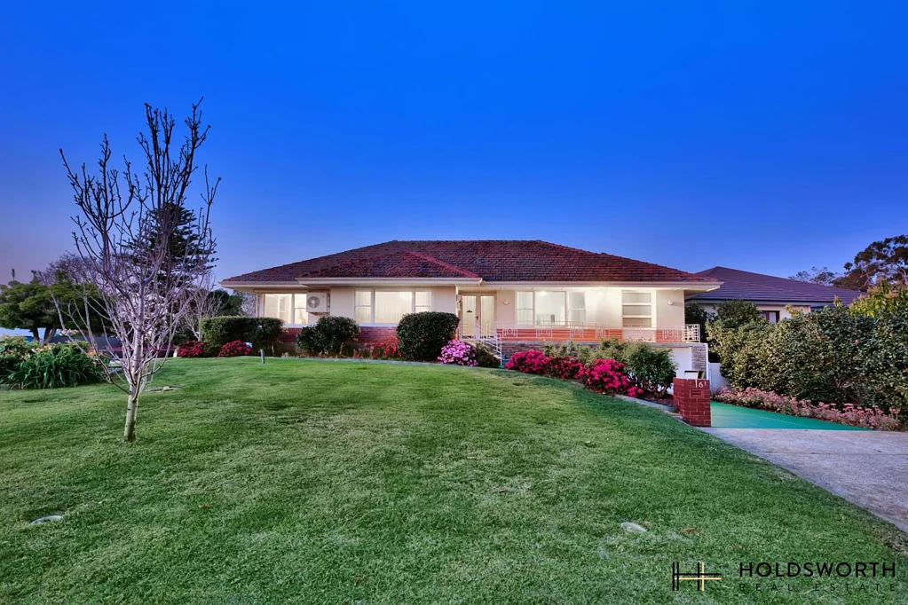 16 Meenaar Crescent, Coolbinia, WA 6050
