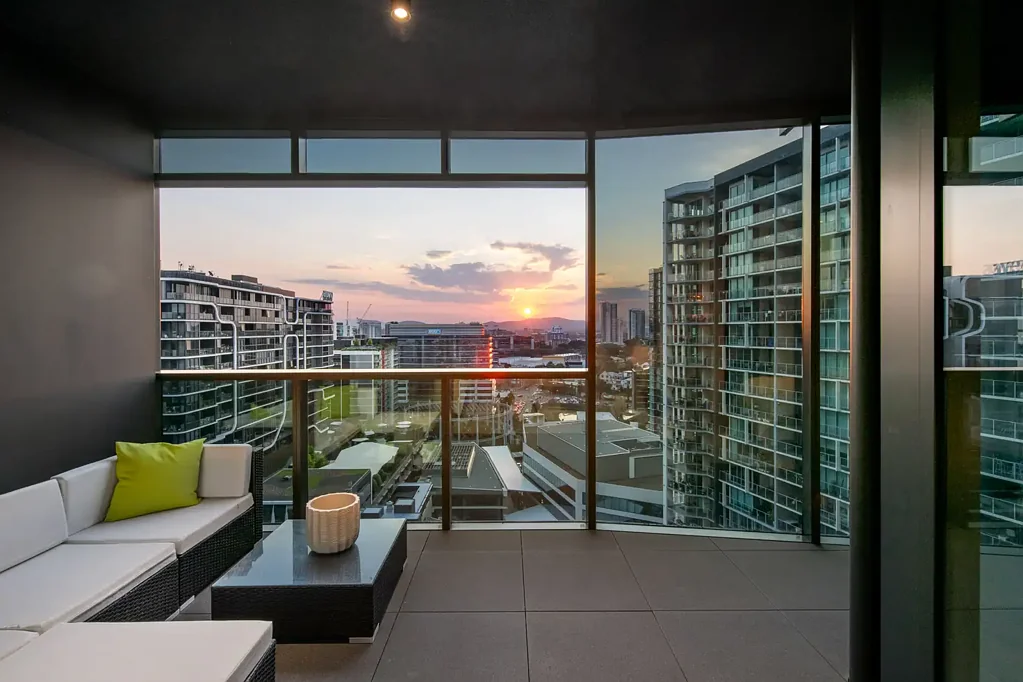 1304/20 Festival Place, Newstead, QLD 4006