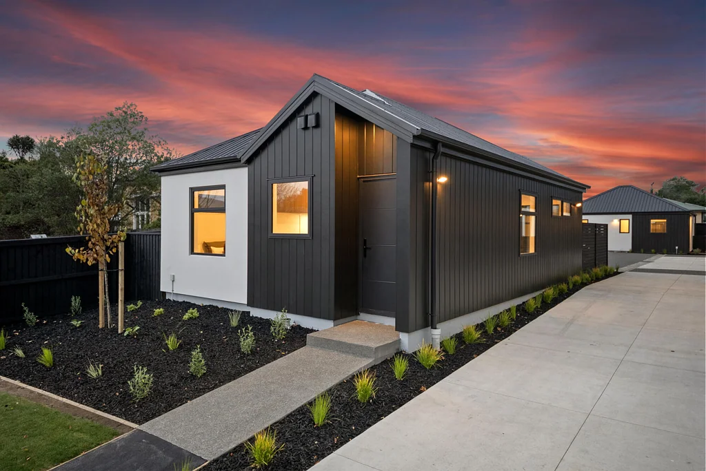Woolston 2Zimmer Brand-New Standalone Townhouse - Ready For You!