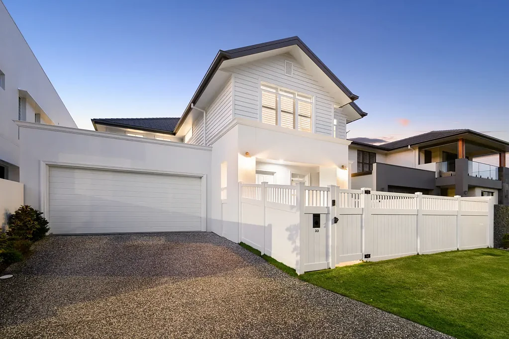 33 River Vista Way, Paradise Point, QLD 4216