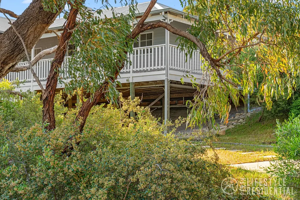 Yanchep 4Zimmer Tree Top Tranquility on 2166SQM in the Heart of Yanchep