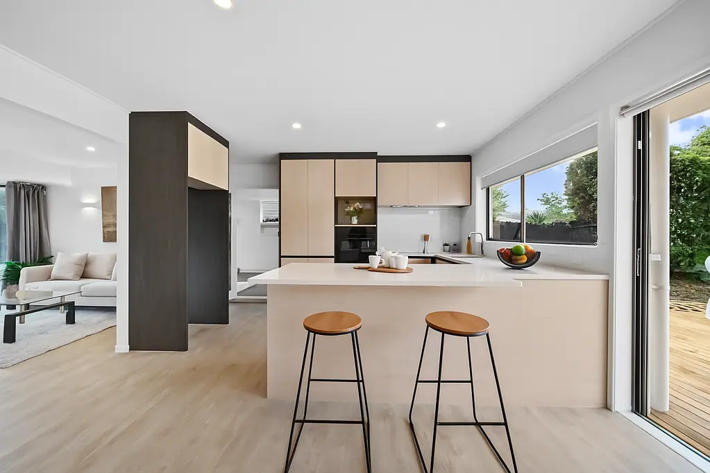 121 Settlement Road, Papakura, Auckland