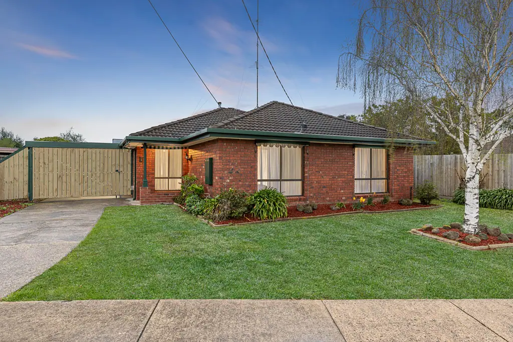 39 Iona Drive, Sebastopol, VIC 3356