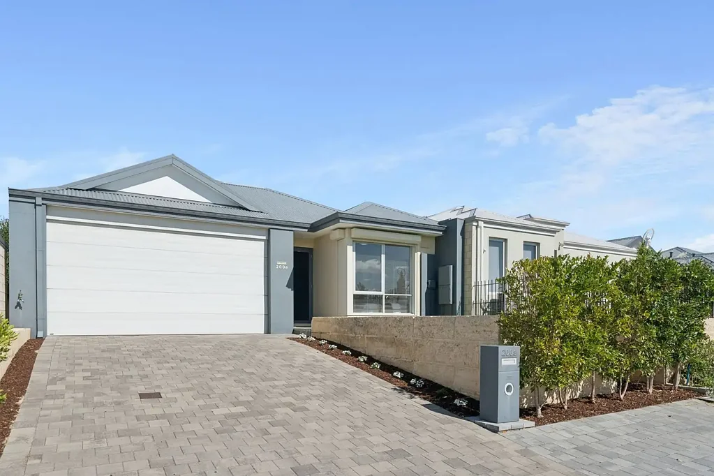 200A Landsdale Road, Landsdale, WA 6065