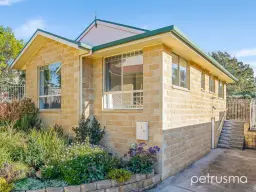 1/14 Brookston Drive, Mornington