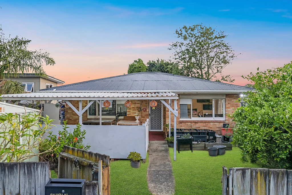 74 Weymouth Road, Manurewa, Manukau City, Auckland