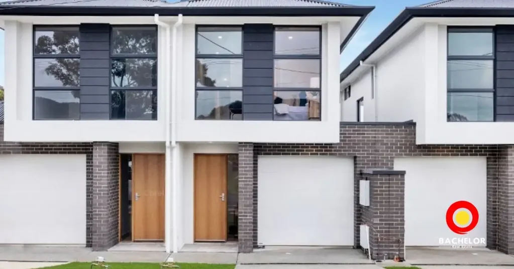 Gorgeous 3 bedroom Furnished Town House