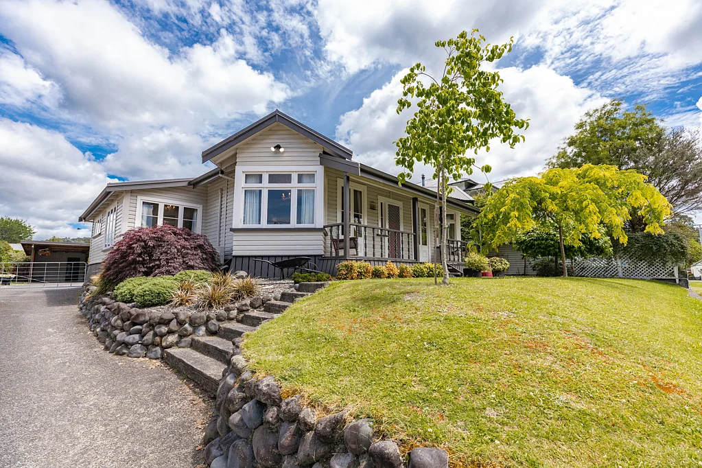 Taumarunui 4房  Charming 1930's Villa - Versatile Family Home