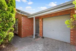 2/15 Wentworth Court, Golden Grove