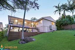 16 Crystal Crescent, Wyong