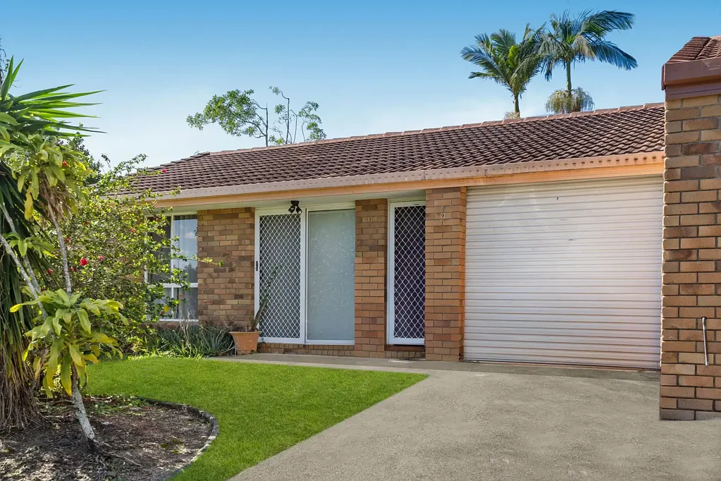 Oxenford 2Moenga Low-Maintenance Living in a Convenient Oxenford Location
