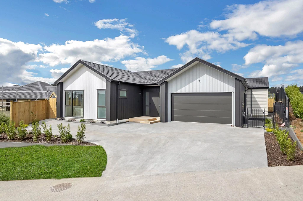 Pukekohe 5ห้องนอน Brand New Luxury Home  Dual-Kitchen  Smart 3...