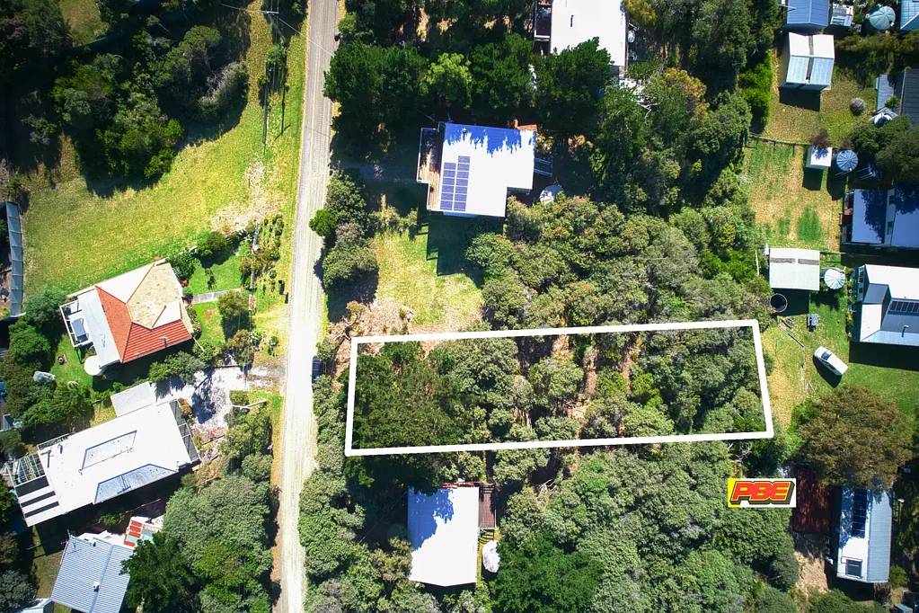 Venus Bay A Large Private Block