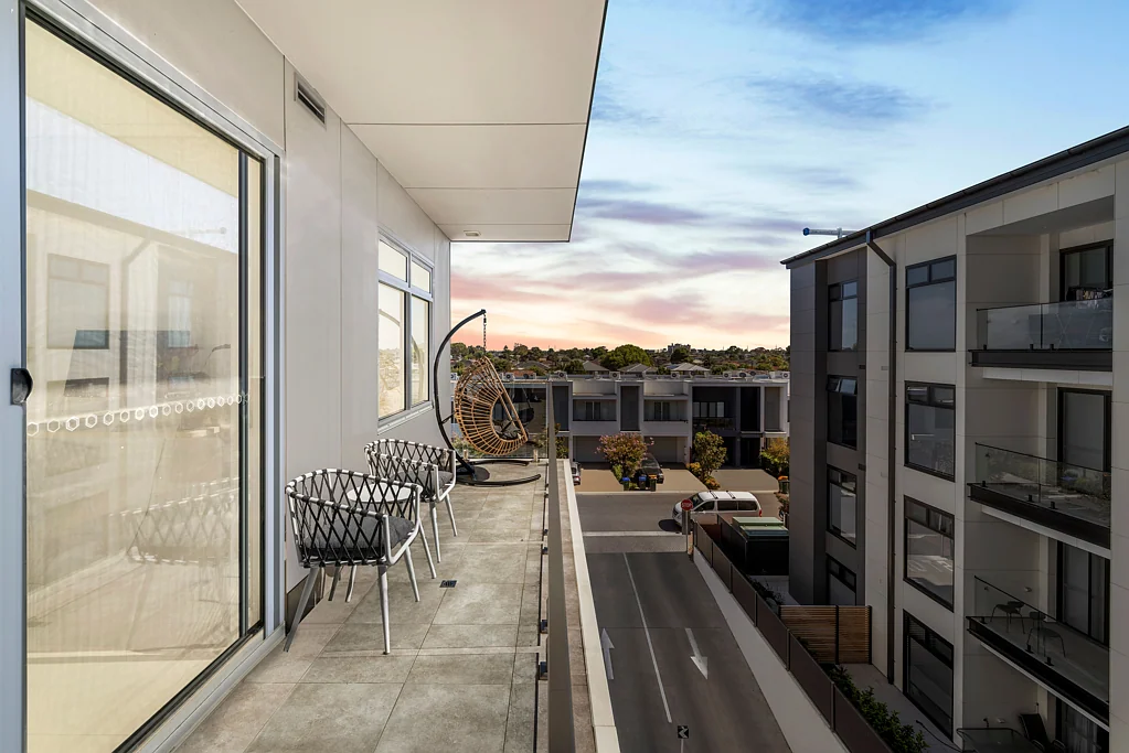 302/23 Warner Avenue, Findon, SA 5023