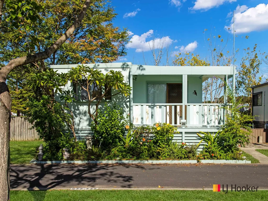 210/51 Beach Road, Batehaven, NSW 2536