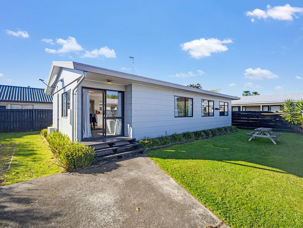 Hamilton East 4chambre The Perfect Home or Portfolio Addition!
