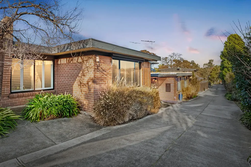 Glen Iris 2ਬੈੱਡਰੂਮ Renovated inner urban oasis, surrounded by parklands.