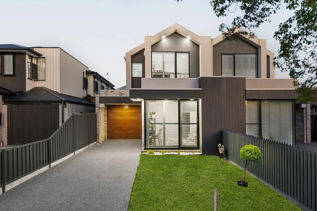 Altona North 4 Bedroom A Masterclass in Modern Townhome Living