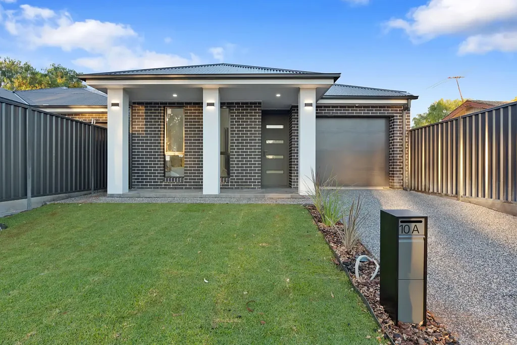 Elizabeth Downs 4Moenga Brand New Quality Home in a Prime Location - Move In Ready!