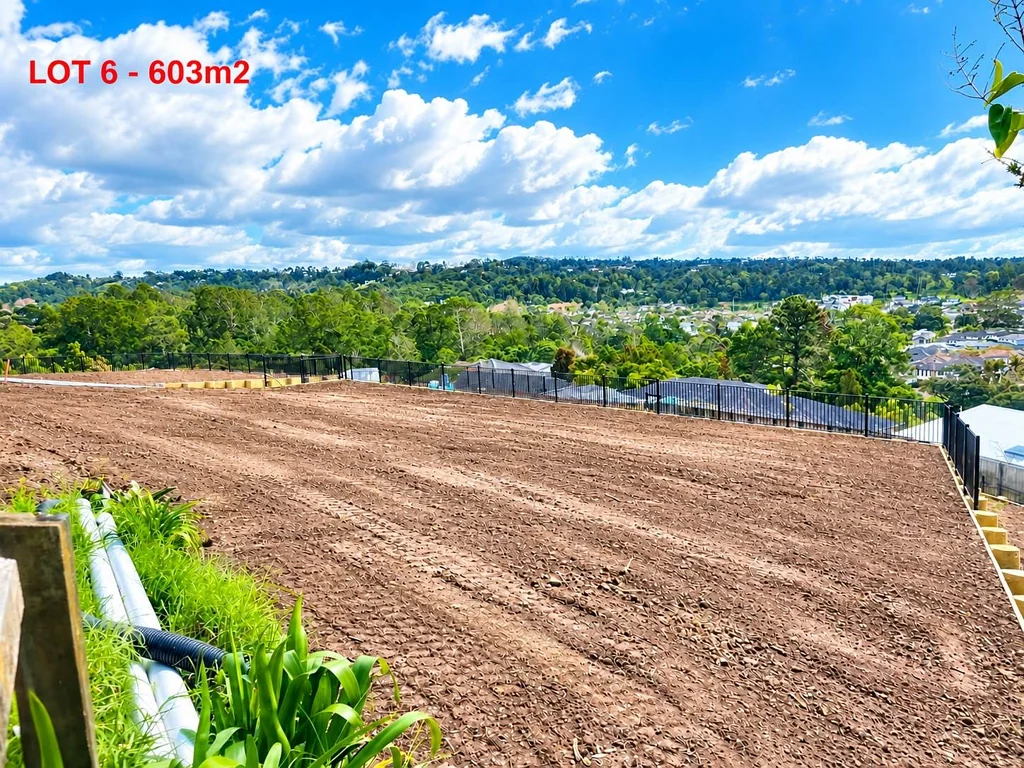 Schnapper Rock Premium Nth-Facing Sections,Panoramic Water Views