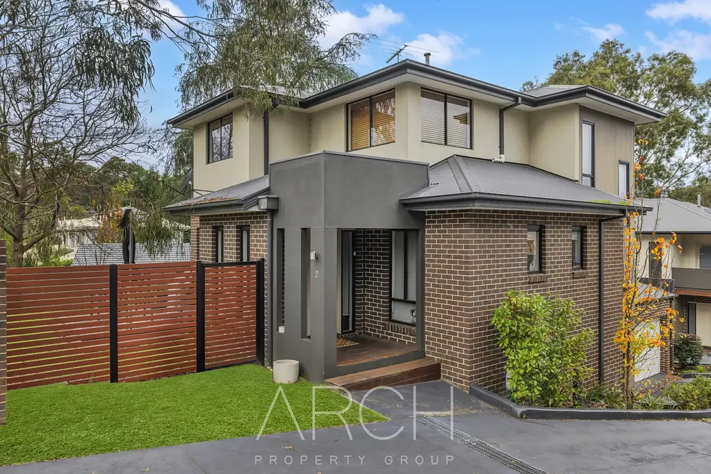 Spacious family home in Prime Location!