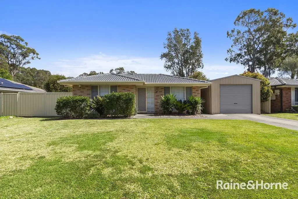 Medowie 4બેડરૂમ Picture-Perfect Family Home with Room to Live, Entertain & Grow!