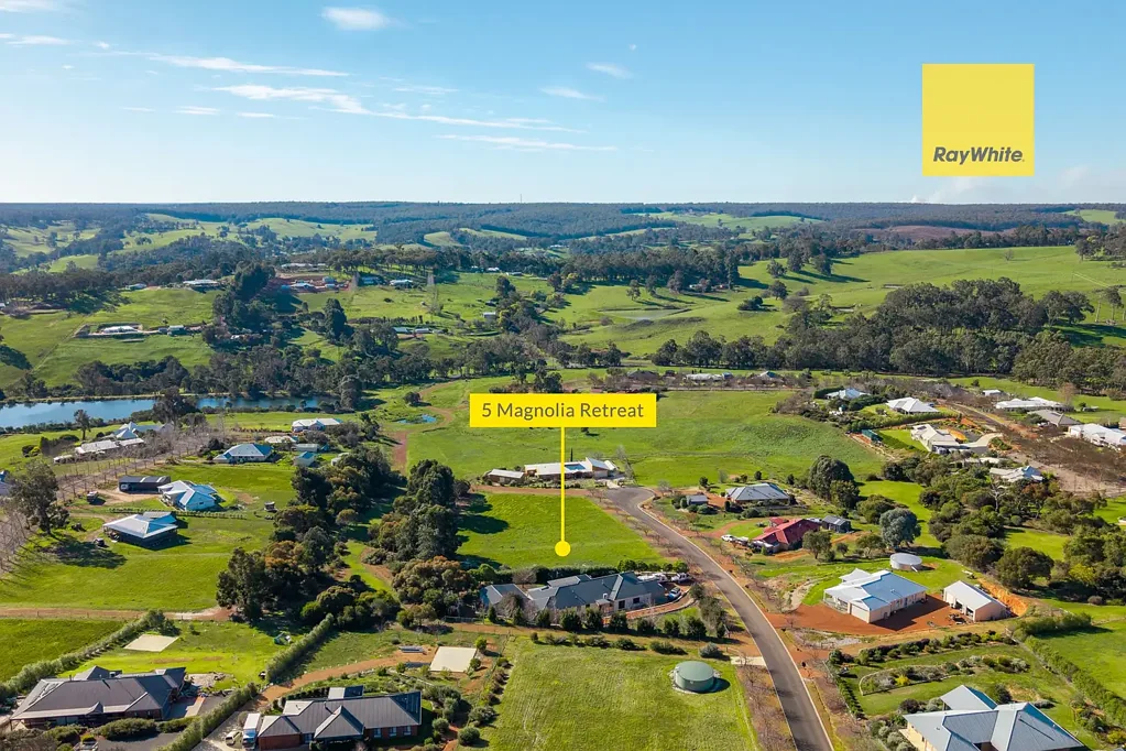 5 Magnolia Retreat, Kangaroo Gully, WA 6255