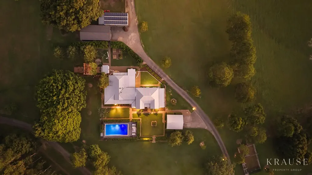 Lake Macdonald 5Kwarto Fig Tree Estate - Where Residence, Land and Lifestyle Come Together