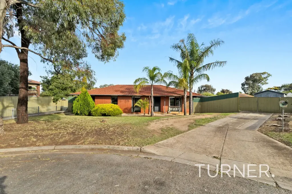 Modbury Heights 4房  Four-Bedroom Family Home on a Generous Allotment!